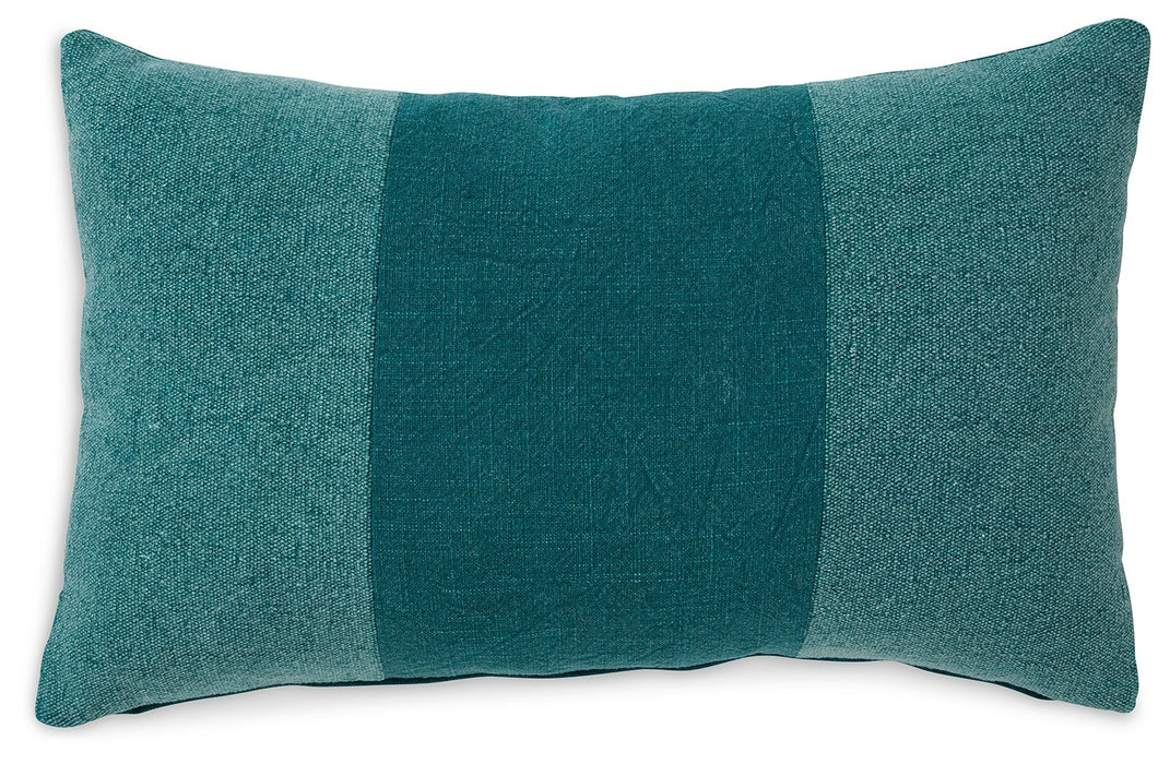 Dovinton - Green - Pillow (Set of 4)