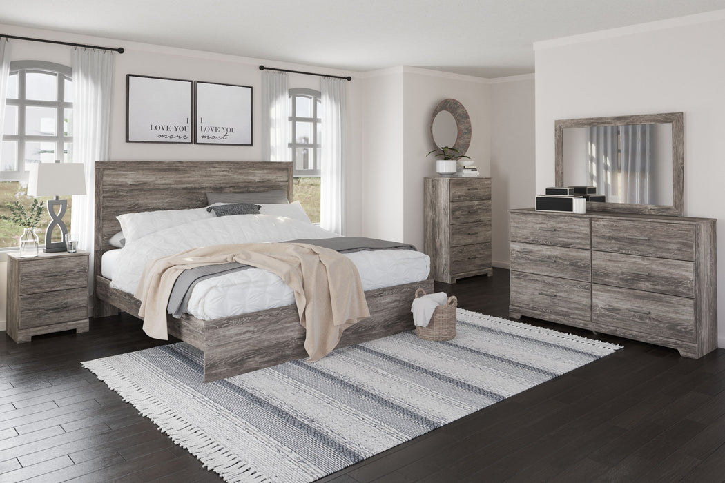 Ralinksi - 7 Pc. - Dresser, Mirror, Chest, King Panel Bed, 2 Nightstands - Gray