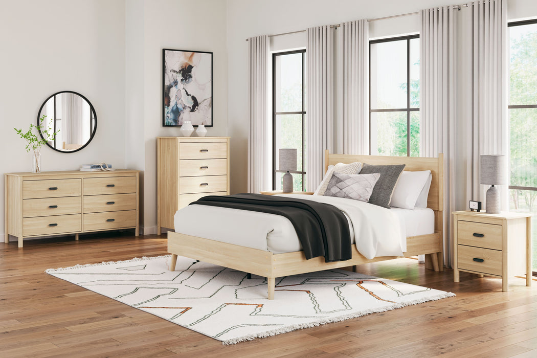 Cabinella - 4 Pc. - Dresser, Chest, Queen Platform Panel Bed - Tan