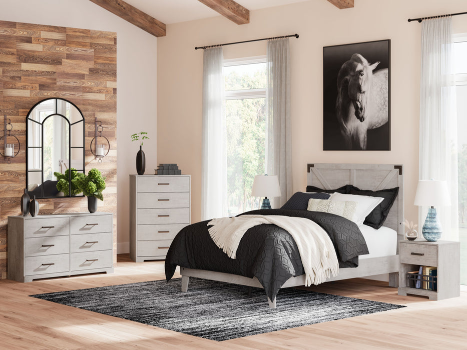 Shawburn - 4 Pc. - Dresser, Chest, Full Platform Bed With Crossbuck Panel Headboard - Gray