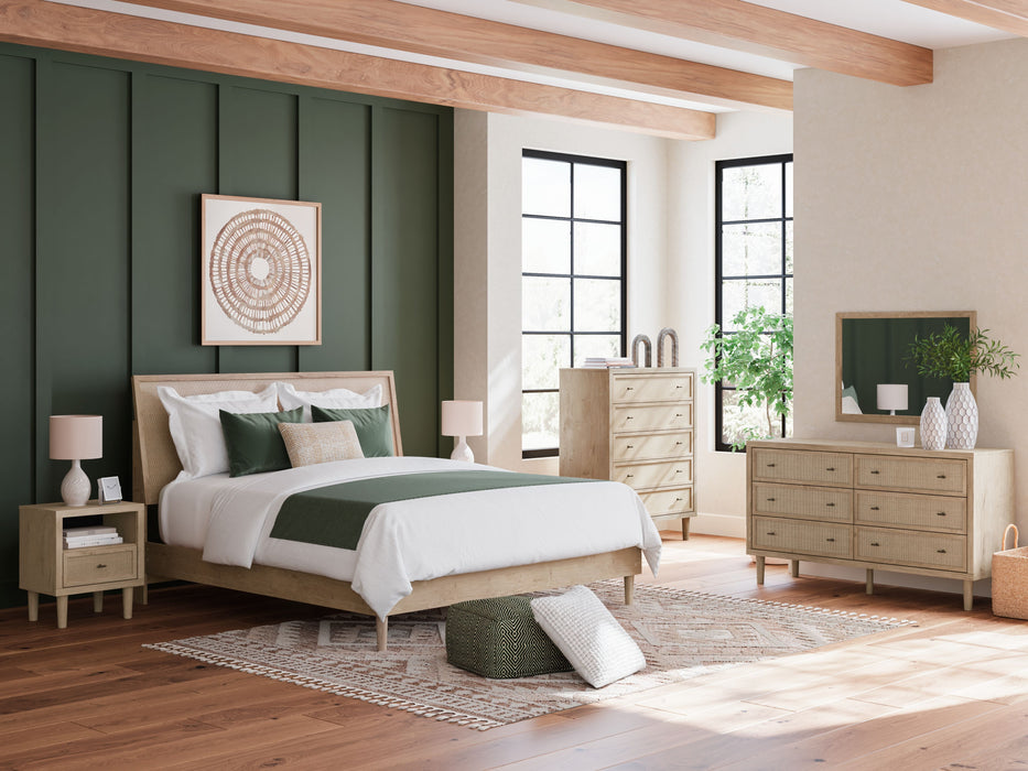 Cielden - 8 Pc. - Dresser, Mirror, Chest, King Panel Bed, 2 Nightstands - Two-Tone