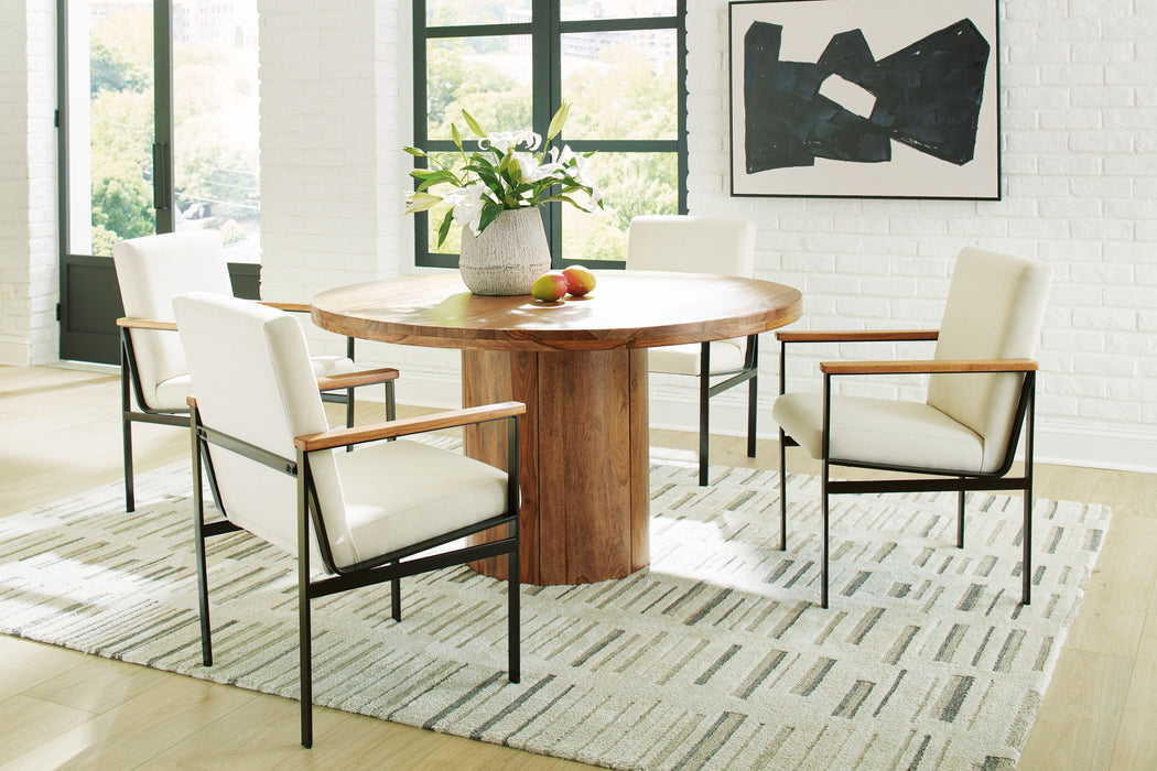Dressonni - Brown - 5 Pc. - Round Dining Table, 4 Arm Chairs