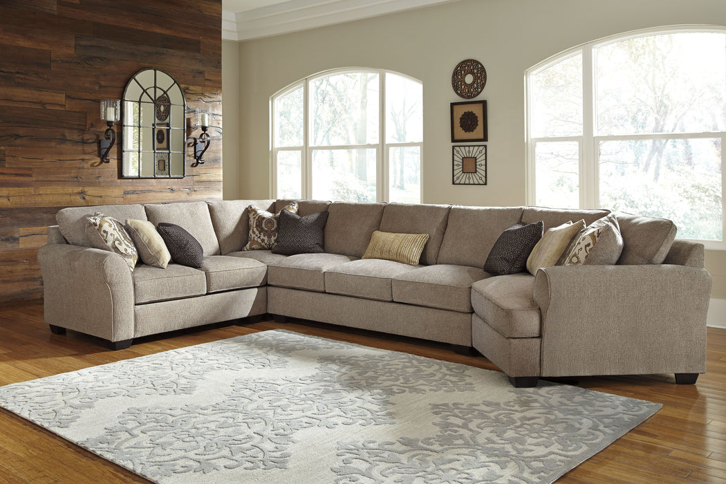 Pantomine - Driftwood - Right Arm Facing Cuddler With Armless Sofa 4 Pc Sectional