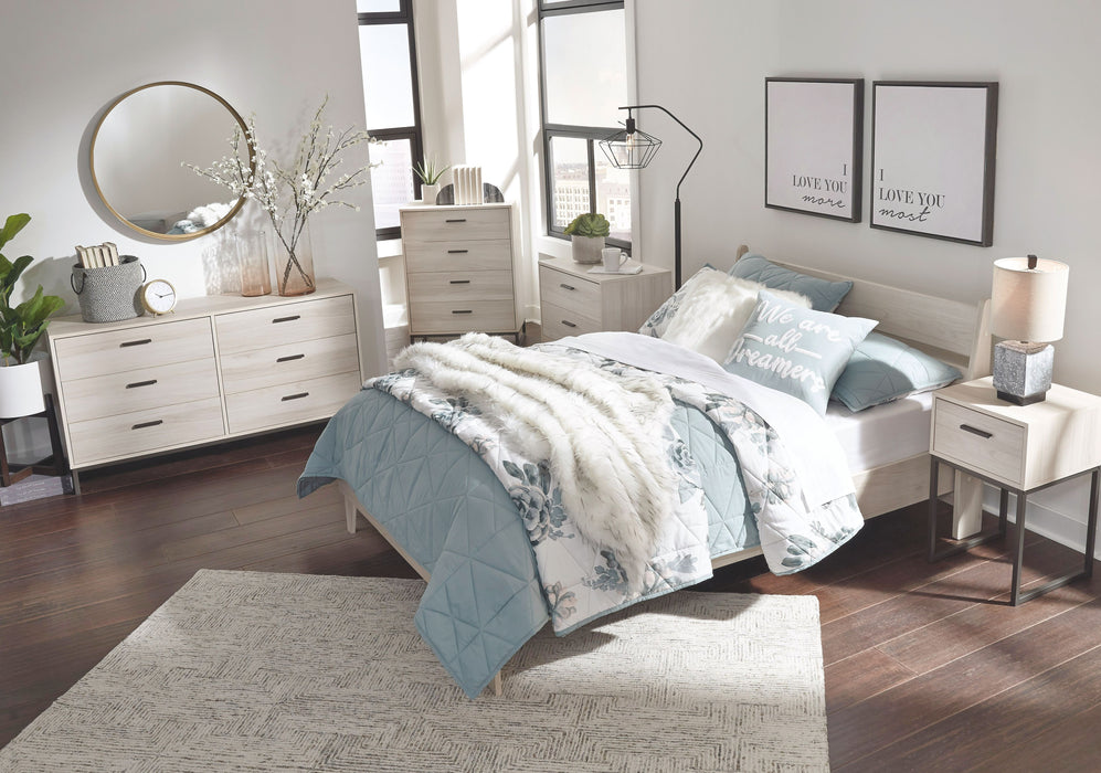 Socalle - 5 Pc. - Dresser, Full Panel Platform Bed, 2 Nightstands - Natural