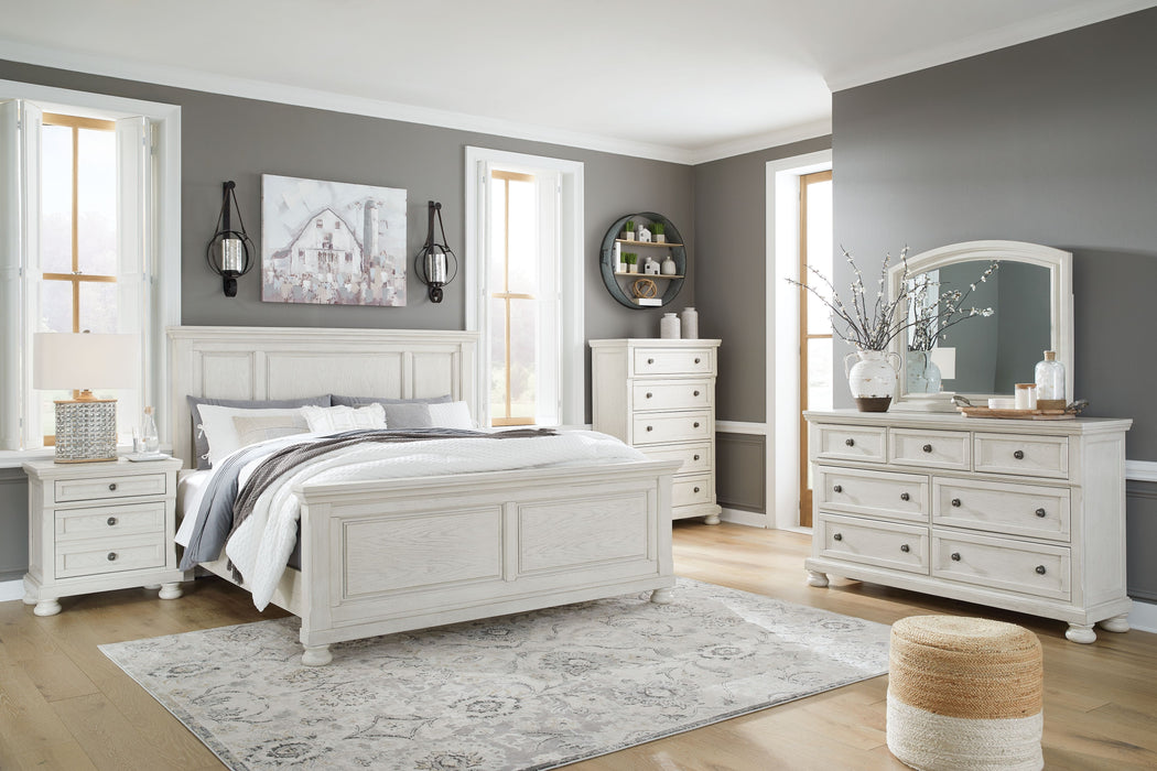 Robbinsdale - 8 Pc. - Dresser, Mirror, Chest, Queen Panel Bed, 2 Nightstands - Antique White